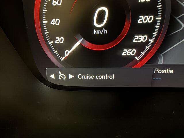Volvo V60 2.0 T4 190pk AUT8 Momentum Pro Leer/ Stoelverw/ Apple Android auto/ Comf. Stoelen