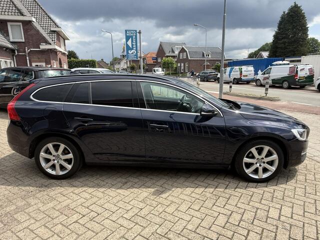 Volvo V60 2.0 T4 190 pk Momentum