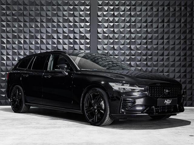 Volvo V60 2.0 T6 Plug-in hybrid AWD Plus Dark | Pano | All Black | 19" | H/K | Trekh. | Memo |