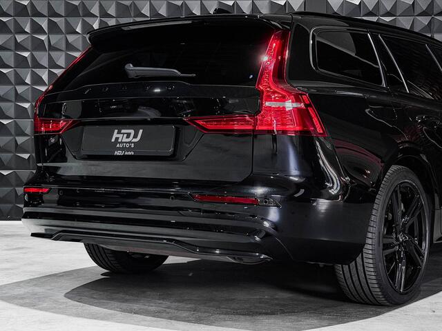 Volvo V60 2.0 T6 Plug-in hybrid AWD Plus Dark | Pano | All Black | 19" | H/K | Trekh. | Memo |