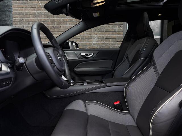 Volvo V60 2.0 T6 Plug-in hybrid AWD Plus Dark | Pano | All Black | 19" | H/K | Trekh. | Memo |