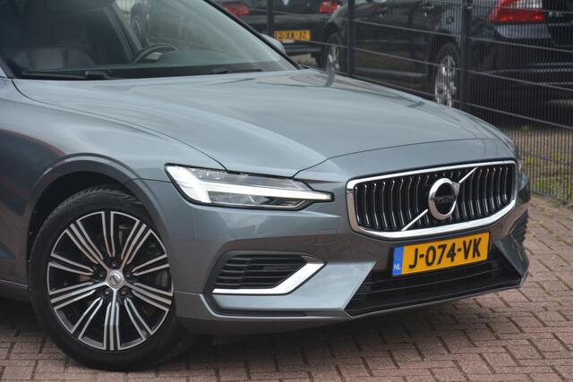Volvo V60 2.0 T6 Recharge AWD Business Pro | Navigatie | Sportstoelen | Pilot Assist | Stoelverwarming | NL auto!! |