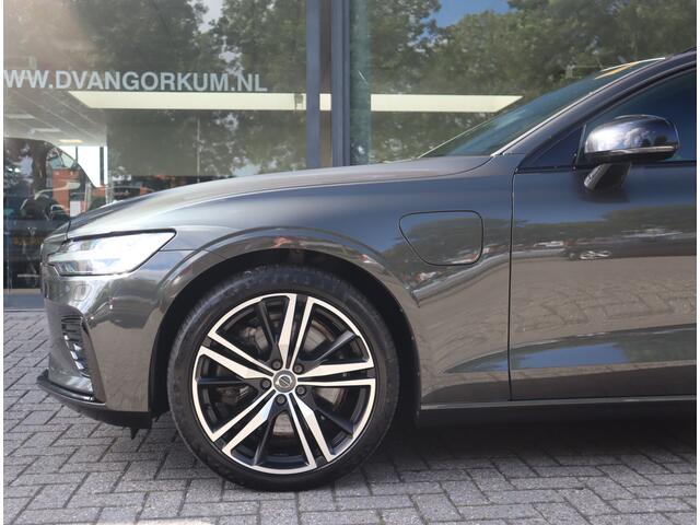 Volvo V60 2.0 T6 Recharge AWD R-Design Navi / HarmanKardon / Lm19'' / Stoel-stuurverw &ventilatie / Autopilot BTW auto