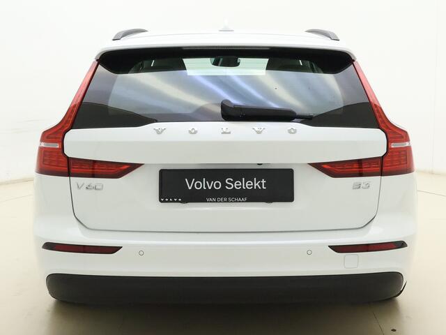 Volvo V60 2.0 B3 177pk Core / Adaptieve cruise control / Camera achter / BLIS / Elektrische achterklep / Keyles entry /