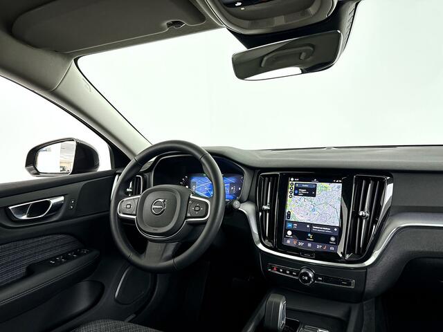 Volvo V60 B4 Essential Edition | Parkeercamera | Stoel- en Stuurverwarming | Trekhaak