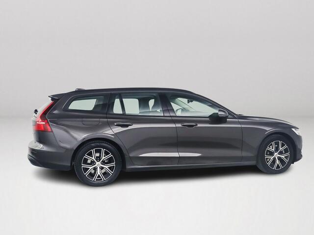 Volvo V60 B4 Essential Edition | Parkeercamera | Stoel- en Stuurverwarming | Trekhaak