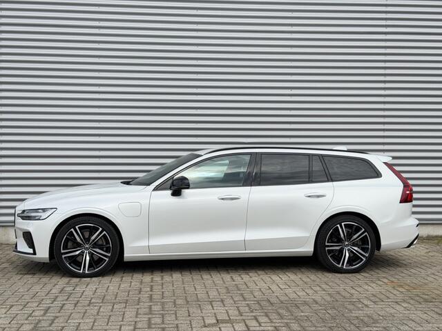Volvo V60 2.0 T6 R-LINE RECHARGE AWD TREKHAAK HARMAN KARDON
