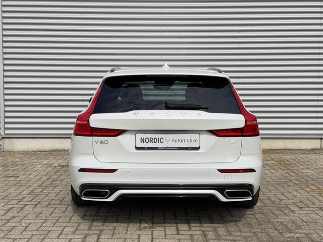 Volvo V60 2.0 T6 R-LINE RECHARGE AWD TREKHAAK HARMAN KARDON