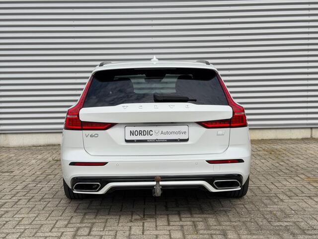 Volvo V60 2.0 T6 R-LINE RECHARGE AWD TREKHAAK HARMAN KARDON