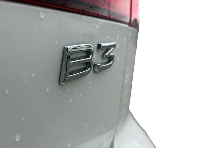 Volvo V60 2.0 B3 Plus Dark