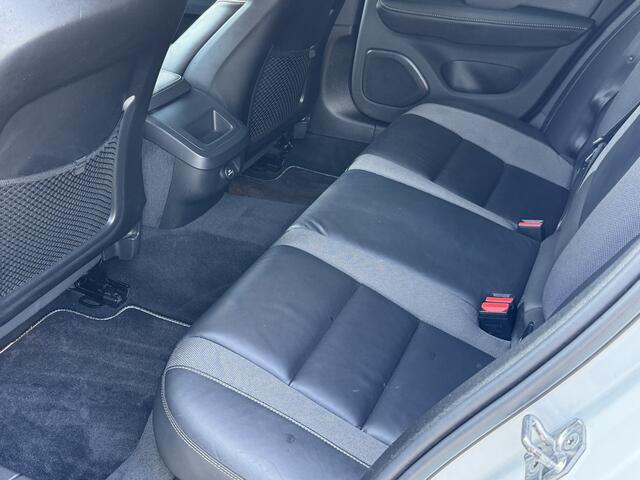 Volvo V60 2.0 T4 R-Design Polestar | Trekhaak | Memory seats |