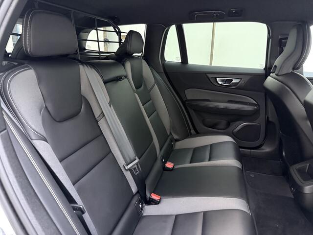 Volvo V60 B3 177pk R-Design / Harman&Kardon Audio / Elektr. Bestuurdersstoel / Stoel + Stuurw. Verwarming / Adapt. Cruise Control / 19'' / Getint glas /