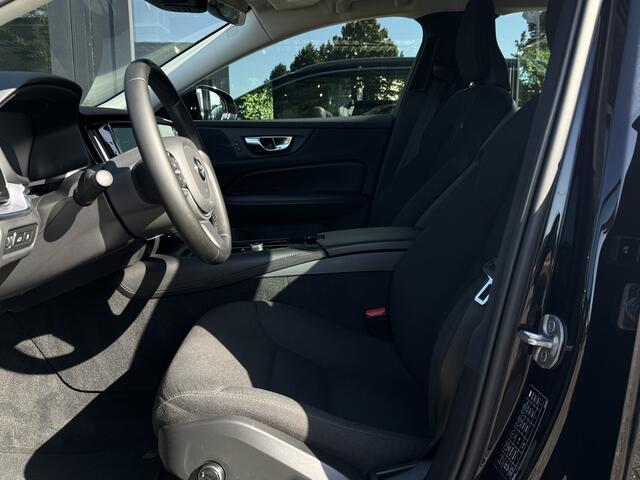 Volvo V60 2.0 T6 AWD Essential Bright Long Range | Trekhaak | Ad. Cruise | Cam