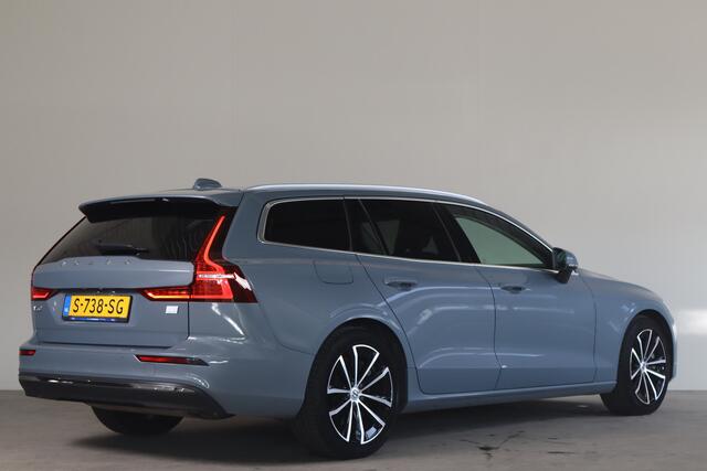 Volvo V60 2.0 T6 Plug-in hybrid AWD Core Bright - NL- Auto!! Stoel+Stuurverw I Adap Cruise I Camera