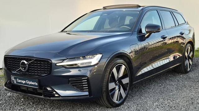 Volvo V60 2.0 T8 Phev AWD Plus Dark 19" Wielen - Panoramadak - Lighting - Harman Kardon Audio - 360 Camera -RA00 Interieur vol leder - voorruit verwarming - Achterbank verwarming - Memory stoelen
