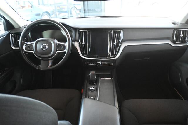 Volvo V60 2.0 B3 Momentum Advantage Automaat Navigatie Stuur/Stoelverwarming Inruil Mogelijk!