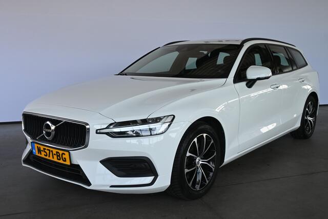 Volvo V60 2.0 B3 Momentum Advantage Automaat Navigatie Stuur/Stoelverwarming Inruil Mogelijk!