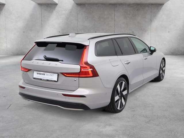 Volvo V60 2.0 T8 Plug-in hybrid AWD Ultra Dark ** FULL OPTIONS, PANO, ACC, MASSAGE, B&W ** 1e EIG - UNFALLFREI ** ** INFORMEER OOK NAAR ONZE AANTREKKELIJKE FINANCIAL-LEASE TARIEVEN **
