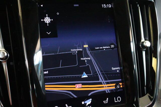 Volvo V60 2.0 B4 Business Pro Automaat | NAVI / APPCONNECT | PDC ACHTER | STUUR / STOELVERW | ADAP CRUISE | LANE-ASSIST |