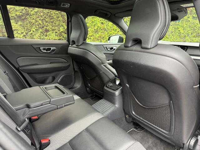 Volvo V60 T6 Twin Engine AWD R-Design