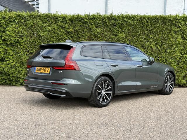 Volvo V60 T8 Plug-in hybrid AWD Plus Dark