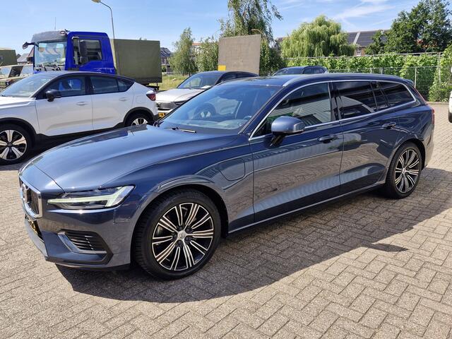 Volvo V60 T6 Recharge AWD Inscription | LUXE UITVOERING | MASSAGE stoelen | 360 cam | ETC!