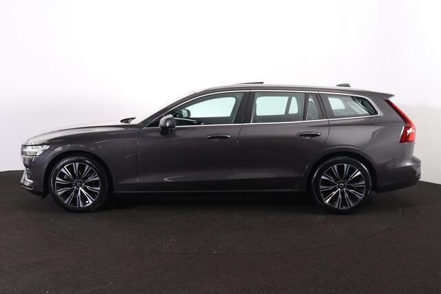 Volvo V60 B4 Plus Bright - Panorama/schuifdak - IntelliSafe Assist - 360º Camera - Harman/Kardon audio - Adaptieve LED koplampen - Verwarmde voorstoelen, stuur & achterbank - Parkeersensoren voor & achter - Elektr. bedienb. voorstoelen met geheugen - Draadloze tel.