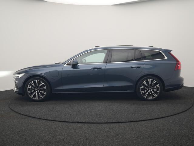Volvo V60 T6 AWD Plus Bright LONG RANGE PHEV 350pk Dealer O.H. | Trekhaak Af Fabriek | Panodak | Adaptive Cruise | 360 Camera | Comfortstoelen Memory & Verwarmd | Stuur Verwarmd | Keyless | Blis | Apple Carplay | Google Assistent | DAB | Plug In Hybrid |