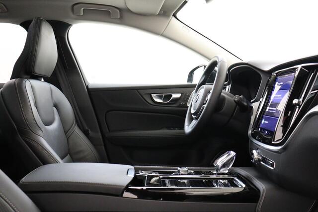 Volvo V60 T8 PLUG-IN HYBRID AWD ULTRA DARK *FULL OPTIONS!* -PANO.DAK|BOWERS&WILKINS|GEVENT.LEDER+MASSAGE|360°CAM|HEAD-UP DISP.|TREKHAAK|19"|Soh:100%