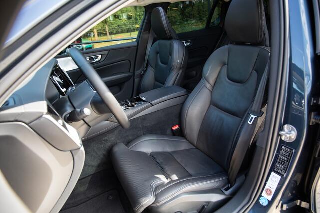 Volvo V60 2.0 T8 Plug-in hybrid AWD Ultimate Dark , Long Range, Bowers&Wilkins, Adap. cruise, Panoramadak, Stoelventilatie, Massage, Luxe!