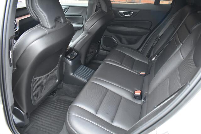 Volvo V60 T8 Twin Engine 390PK AWD Inscription | IntelliSafe Pro Line | Inscription Plus Line | Trekhaak | 20'' | Polestar |