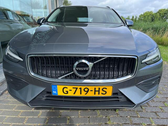 Volvo V60 2.0 T4 Momentum Pro Automaat | Rijklaar incl garantie | Adaptieve cruise control Trekhaak Carplay