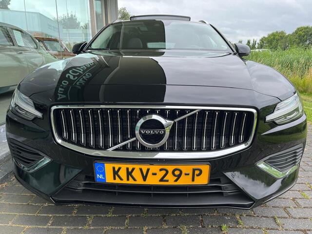 Volvo V60 2.0 T6 Recharge AWD Inscription | Rijklaar incl 12 mnd Bovag | Harman/Kardon audio Panoramadak Carplay DAB