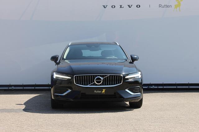 Volvo V60 B4 211PK Automaat Inscription Adaptieve Cruise Control / Elektrisch verstelbare voorstoelen met geheugen op de bestuurdersstoel / Apple Carplay / Dab+ / Lane keeping Aid / Navigatie / Stoelverwarming