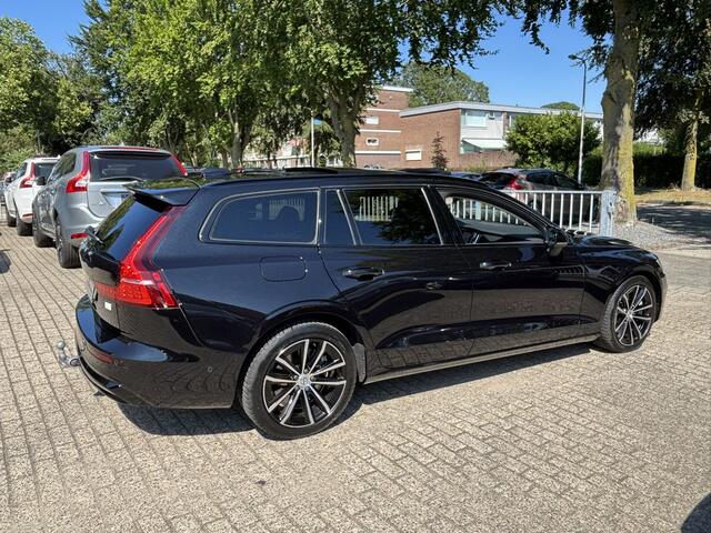 Volvo V60 T6 Recharge AWD Plus Dark Pano 360 Keyless Pilot Assist