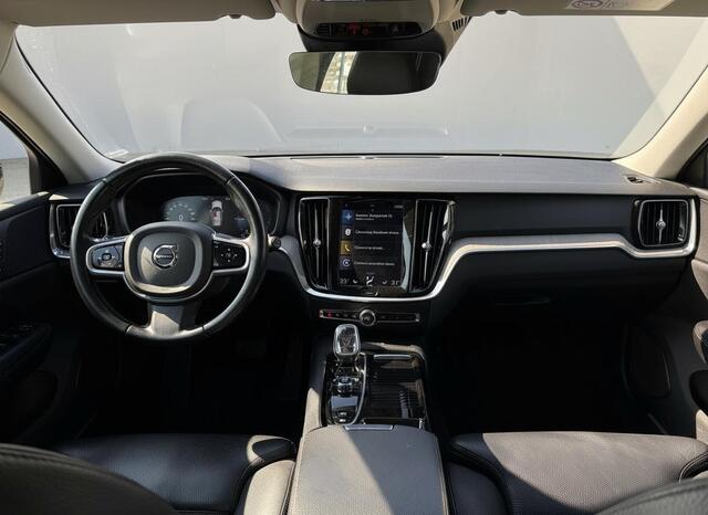 Volvo V60 2.0 T6 Recharge AWD Inscription LEER - NAVI - CRUISE