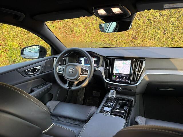 Volvo V60 T6 Plug-in hybrid AWD Plus Dark | Harman/Kardon | 360 Camera | Memory | Trekhaak |