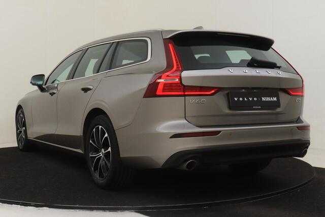 Volvo V60 B3 (M-HYBRID) BUSINESS PRO -LEDER|CAMERA|ADAP.CRUISE|BLIS|CLIMATE|KEYLESS|LENDESTEUN|17"