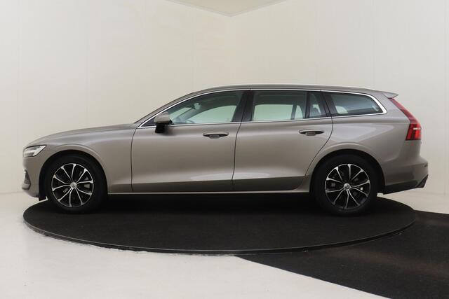 Volvo V60 B3 (M-HYBRID) BUSINESS PRO -LEDER|CAMERA|ADAP.CRUISE|BLIS|CLIMATE|KEYLESS|LENDESTEUN|17"