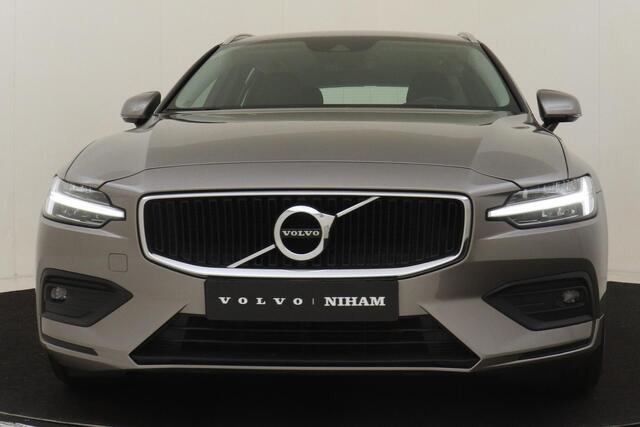 Volvo V60 B3 (M-HYBRID) BUSINESS PRO -LEDER|CAMERA|ADAP.CRUISE|BLIS|CLIMATE|KEYLESS|LENDESTEUN|17"