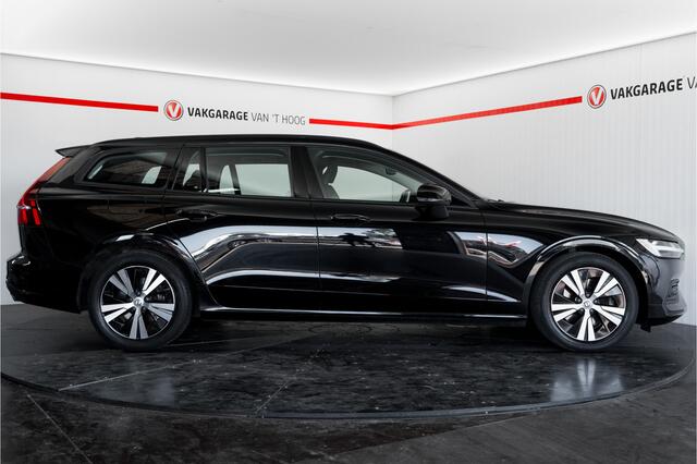 Volvo V60 2.0 B3 Momentum|Klaptrekhaak|Camera|Origineel NL-Auto