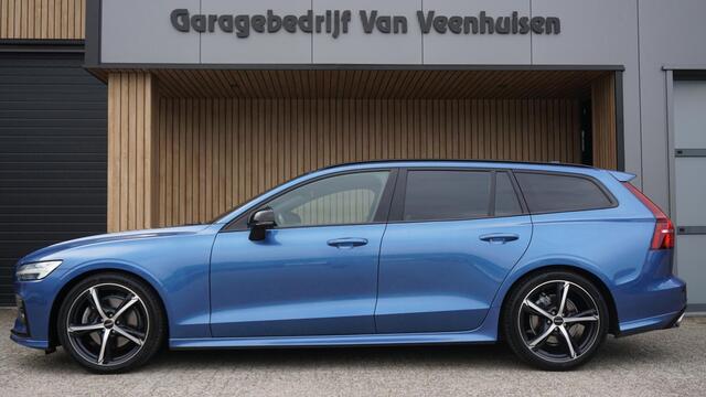 Volvo V60 2.0 163pk B3 R-Design Leder 19inch LM Stoel/Stuurwiel VW. Trekhaak Keyless LED Adaptive Cruise *NL Auto*