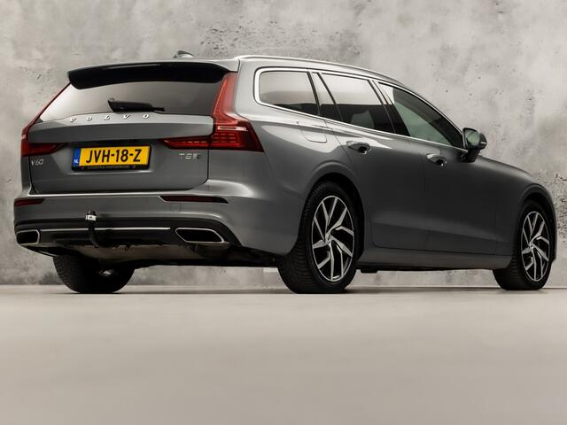 Volvo V60 2.0 T8 Twin Engine AWD Inscription 391Pk Automaat (PANORAMADAK, GROOT NAVI, MEMORY SEATS, GETINT GLAS, STUUR/STOELVERWARMING, CAMERA, TREKHAAK, ELEK ACHTERKLEP, NIEUWSTAAT)