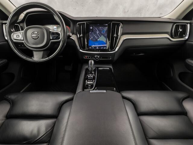 Volvo V60 2.0 T8 Twin Engine AWD Inscription 391Pk Automaat (PANORAMADAK, GROOT NAVI, MEMORY SEATS, GETINT GLAS, STUUR/STOELVERWARMING, CAMERA, TREKHAAK, ELEK ACHTERKLEP, NIEUWSTAAT)