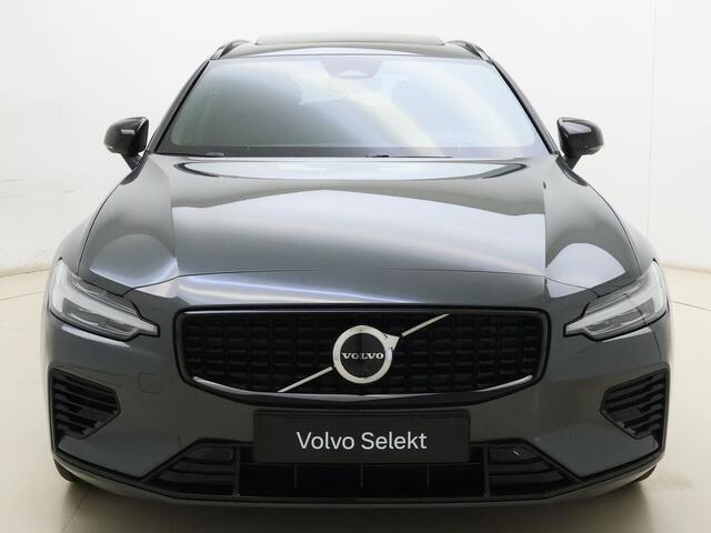Volvo V60 T6 335pk AWD Plus Dark / Contourstoelen / HUD / Panorama dak / H&K audio / 360 camera /