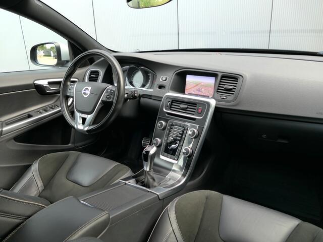 Volvo V60 2.0 T3 Nordic+ Xenon / Trekhaak / Standkachel