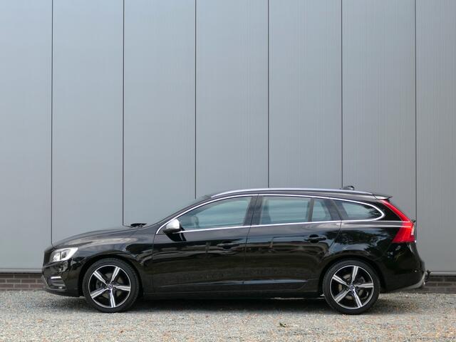 Volvo V60 2.0 T3 Nordic+ Xenon / Trekhaak / Standkachel