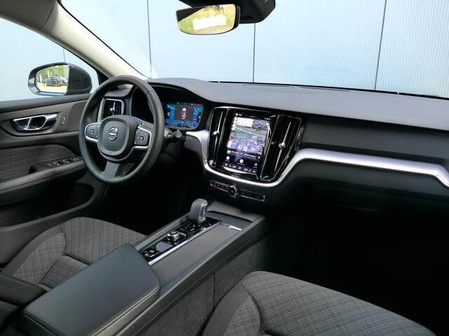 Volvo V60 2.0 B4 Core 12 MND BOVAG-garantie Trekhaak / Pilot Assist / Navi / Elektrische klep