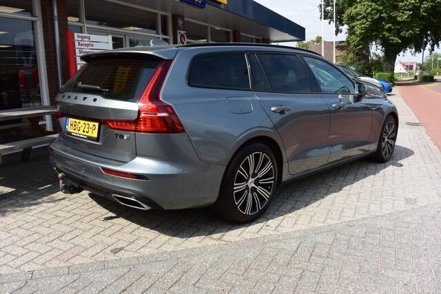 Volvo V60 2.0 T8 TE AWD INSCR. / Panorama / Trekhaak /