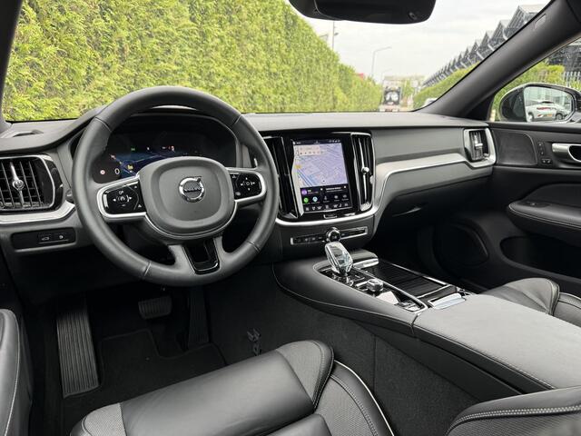 Volvo V60 T6 Plug-in hybrid AWD Plus Dark